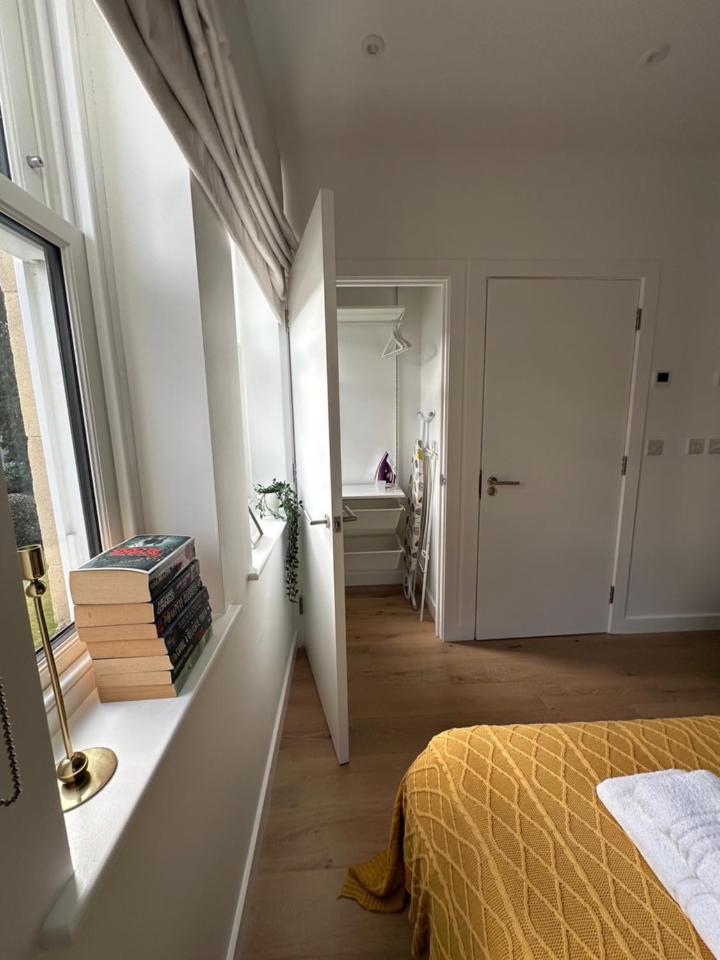 Contemporary Pied A Terre In The Heart Of Bath Apartment Ngoại thất bức ảnh